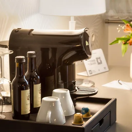 Essence Hotel 4*