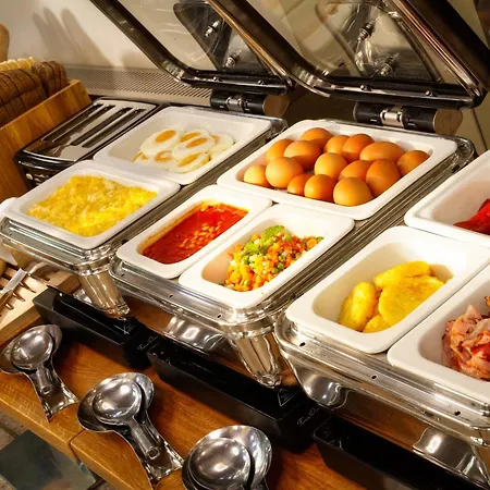 Hotel Essence 4*